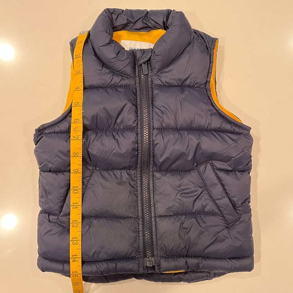 Old Navy toddler puffy vest size 2T